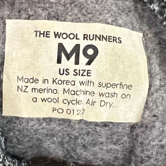 🚨4/$25 Allbirds Men’s Wool Runner Grey Sneakers Size 9 - Picture 6 of 7
